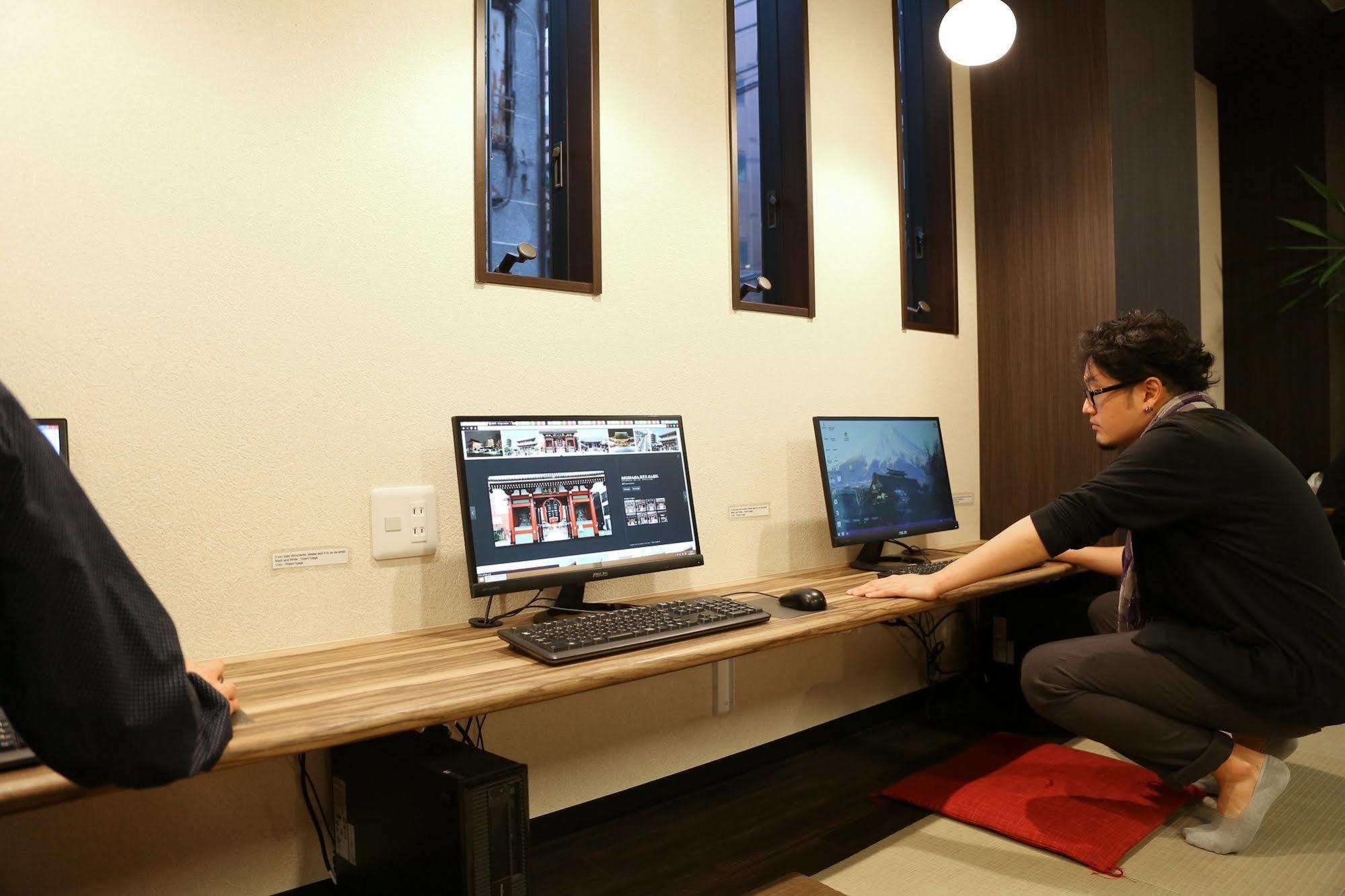 Space Hostel Tokyo Exterior photo
